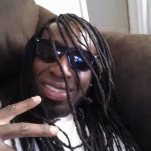 Meet your Posher, Adrien